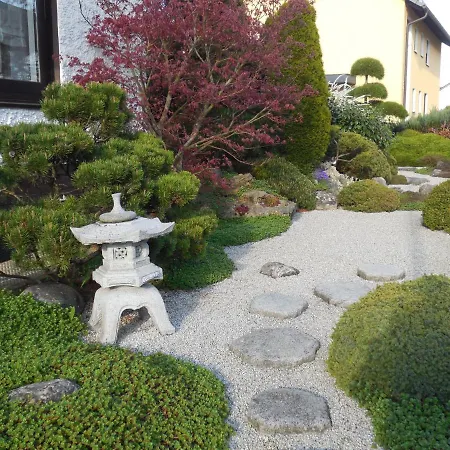 Ferienwohnung Mit Japangarten Karlstadt